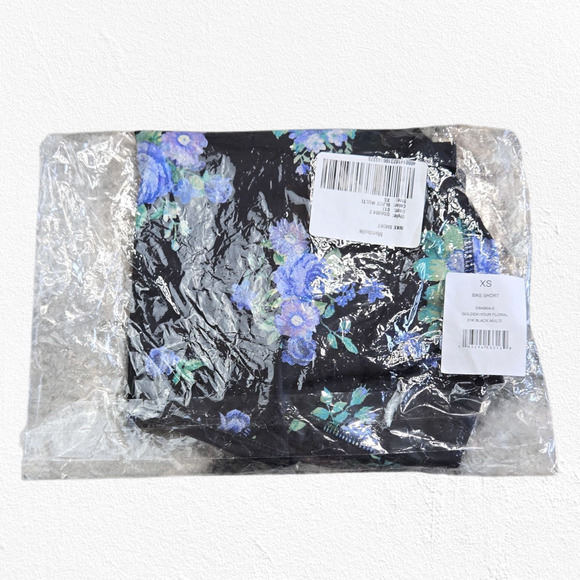 WeWoreWhat Black Blue White Floral Compression High Waisted Bike Shorts Size XS - Picture 10 of 10